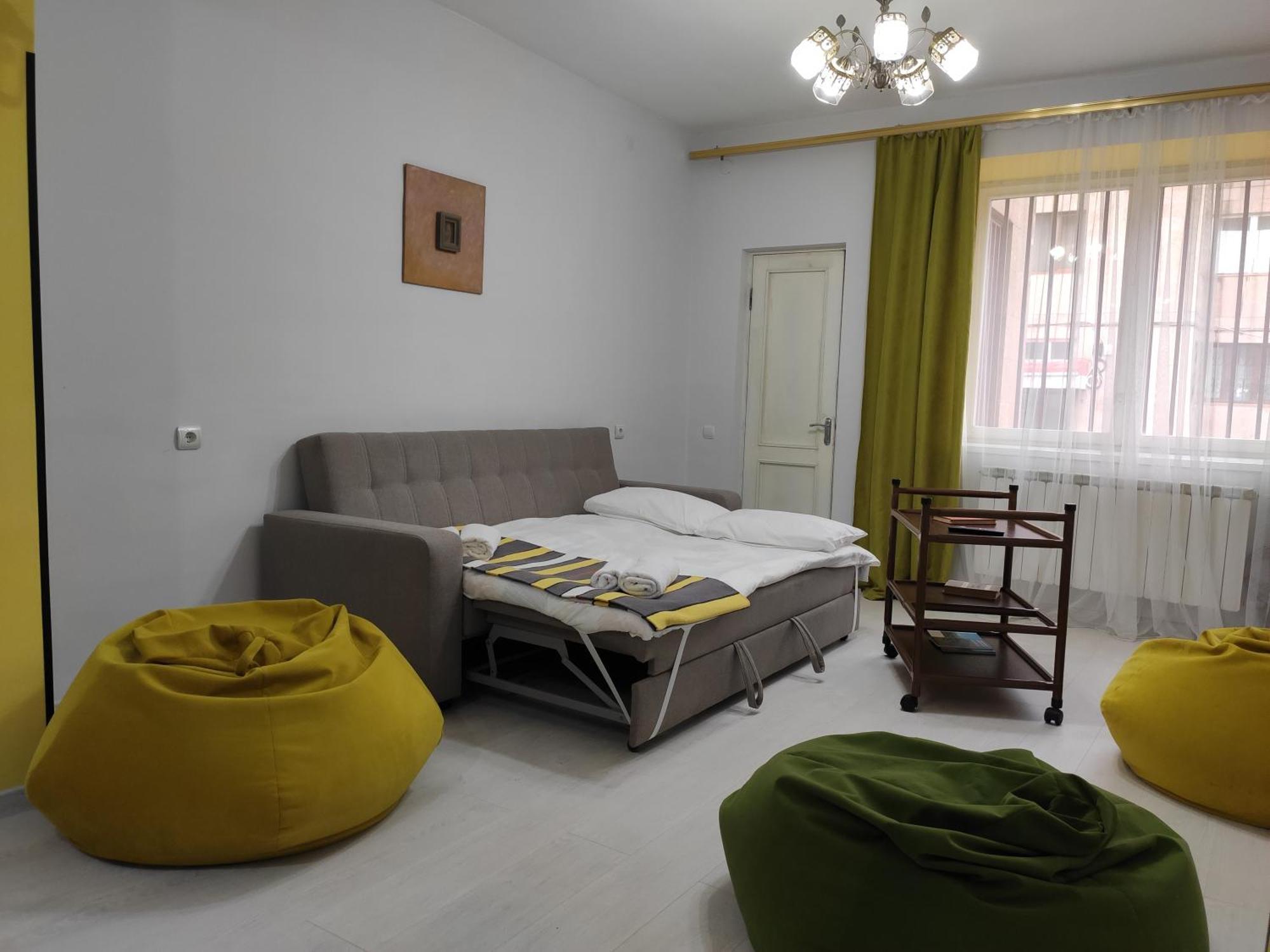 Ners Guest House Gjoumri Kültér fotó